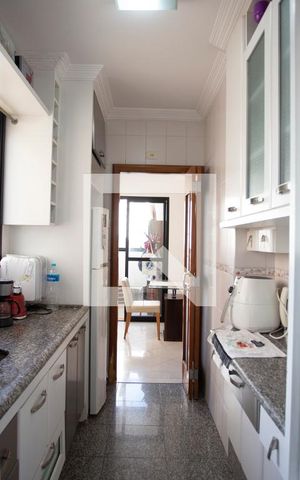 Apartamento à venda com 74m², 3 quartos e 2 vagasCozinha