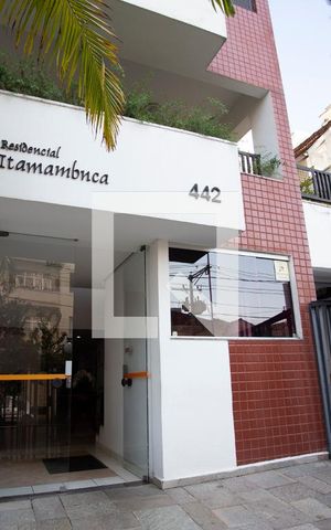 Apartamento à venda com 74m², 3 quartos e 2 vagasFachada e portaria