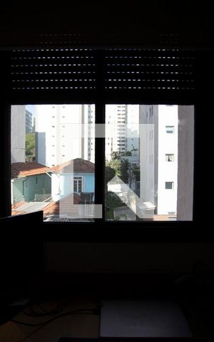 Apartamento à venda com 74m², 3 quartos e 2 vagasQuarto 2 - Vista