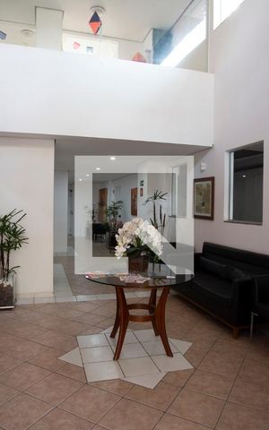 Apartamento à venda com 74m², 3 quartos e 2 vagasHall social