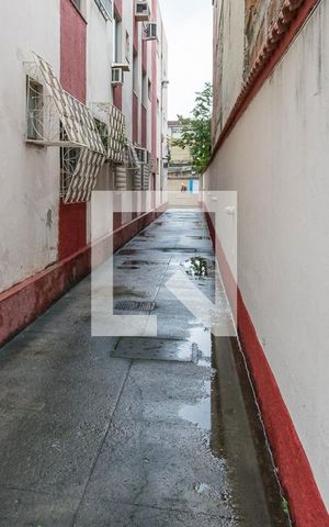 Apartamento para alugar com 60m², 2 quartos e 1 vaga Apartamento para alugar com 60m², 2 quartos e 1 vagaÁrea comum - Entrada da garagem