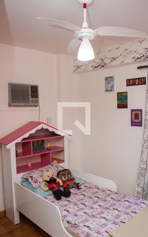 Apartamento à venda com 62m², 3 quartos e 1 vagaQuarto 01