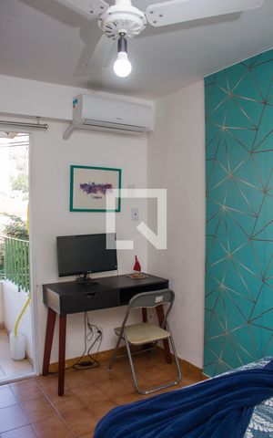 Apartamento à venda com 62m², 3 quartos e 1 vagaQuarto 02