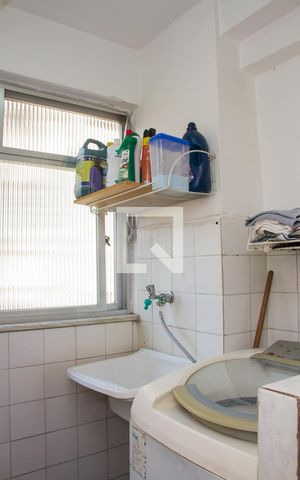 Apartamento à venda com 62m², 3 quartos e 1 vagaÁrea de Serviço