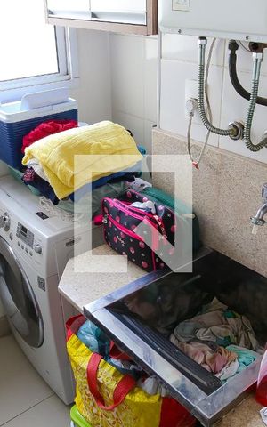 Apartamento à venda com 67m², 2 quartos e 2 vagas Apartamento à venda com 67m², 2 quartos e 2 vagasÁrea de Serviço