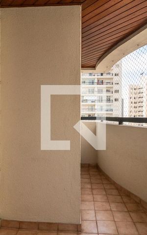 Apartamento para alugar com 75m², 3 quartos e 1 vaga Apartamento para alugar com 75m², 3 quartos e 1 vagaVaranda