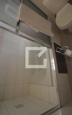 Casa à venda com 190m², 3 quartos e 3 vagasBanheiro da Suíte