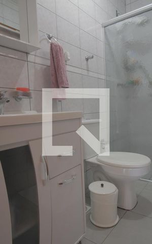 Casa à venda com 190m², 3 quartos e 3 vagasBanheiro 1