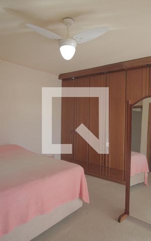Casa à venda com 190m², 3 quartos e 3 vagasSuíte