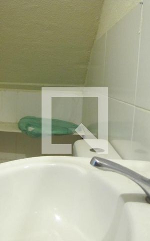 Casa de condomínio à venda com 69m², 2 quartos e 1 vagaLavabo