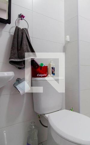 Apartamento à venda com 42m², 2 quartos e sem vaga Apartamento à venda com 42m², 2 quartos e sem vagaBanheiro