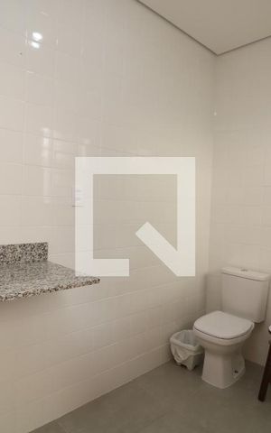 Casa à venda com 70m², 1 quarto e 1 vagaBanheiro