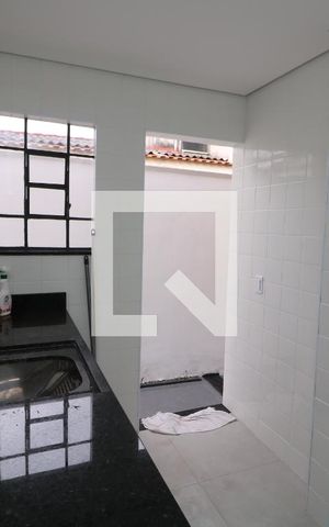 Casa à venda com 70m², 1 quarto e 1 vagaÁrea de Serviço