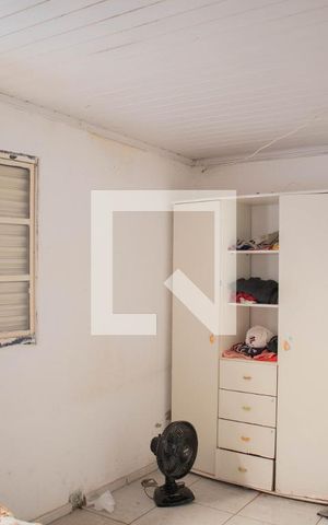 Casa à venda com 180m², 3 quartos e 2 vagas Casa à venda com 180m², 3 quartos e 2 vagasQuarto 3