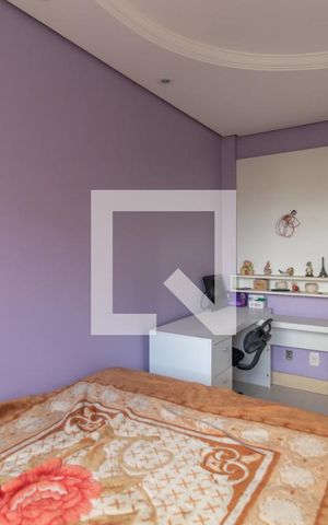 Casa de condomínio à venda com 195m², 3 quartos e 2 vagas Casa de condomínio à venda com 195m², 3 quartos e 2 vagasQuarto 3