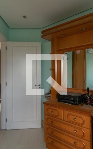 Casa de condomínio à venda com 195m², 3 quartos e 2 vagas Casa de condomínio à venda com 195m², 3 quartos e 2 vagasQuarto 2