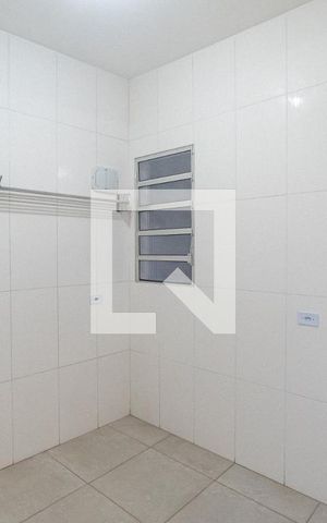 Studio para alugar com 30m², 1 quarto e sem vaga Studio para alugar com 30m², 1 quarto e sem vagaLavanderia