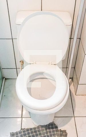 Apartamento à venda com 95m², 2 quartos e sem vagaBanheiro