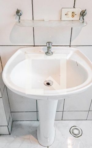 Apartamento à venda com 95m², 2 quartos e sem vagaBanheiro