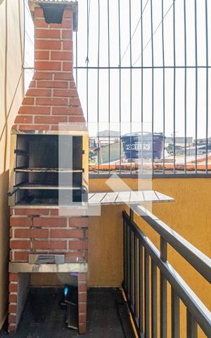 Casa à venda com 270m², 3 quartos e 3 vagas Casa à venda com 270m², 3 quartos e 3 vagasEdícula - Churrasqueira