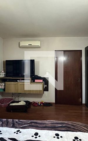 Casa à venda com 267m², 3 quartos e 2 vagasQuarto 1