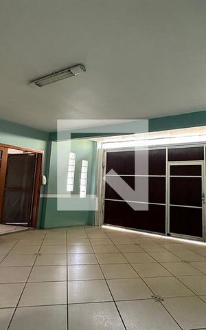 Casa à venda com 267m², 3 quartos e 2 vagasGaragem