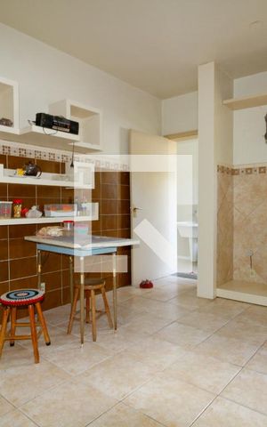 Casa à venda com 235m², 4 quartos e 2 vagasCozinha
