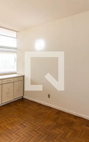 Apartamento à venda com 214m², 4 quartos e 1 vaga Apartamento à venda com 214m², 4 quartos e 1 vagaQuarto 2