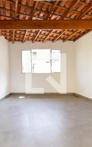 Casa à venda com 250m², 2 quartos e 4 vagas Casa à venda com 250m², 2 quartos e 4 vagasSalão