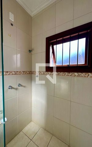 Casa à venda com 140m², 4 quartos e 2 vagas Casa à venda com 140m², 4 quartos e 2 vagasBanheiro da Suíte