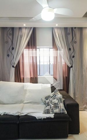 Casa à venda com 120m², 3 quartos e 1 vaga Casa à venda com 120m², 3 quartos e 1 vagaSala