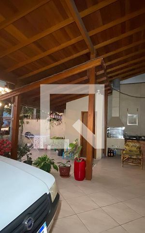 Casa para alugar com 80m², 3 quartos e 1 vagaGaragem