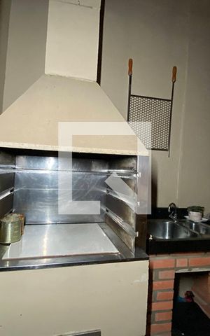 Casa para alugar com 80m², 3 quartos e 1 vagaChurrasqueira