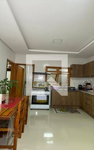 Casa para alugar com 80m², 3 quartos e 1 vagaCozinha