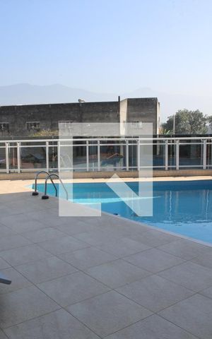 Apartamento para alugar com 74m², 2 quartos e 1 vagaÁrea comum