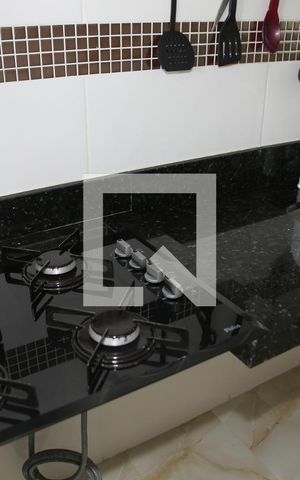 Apartamento para alugar com 74m², 2 quartos e 1 vagaCozinha