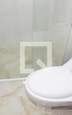 Apartamento para alugar com 74m², 2 quartos e 1 vagaBanheiro da Suíte