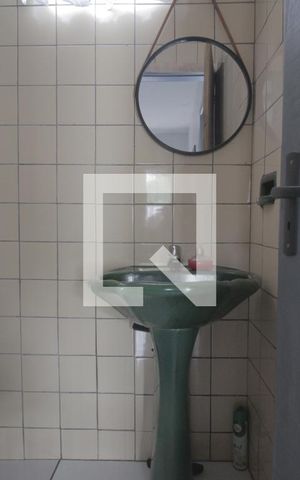 Casa à venda com 80m², 2 quartos e 1 vagaBanheiro 2