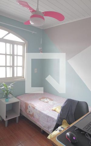 Casa à venda com 80m², 2 quartos e 1 vagaQuarto 2