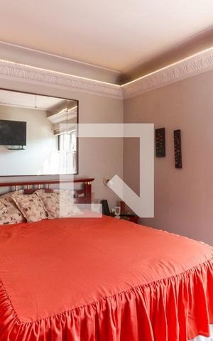 Casa à venda com 249m², 4 quartos e 3 vagas Casa à venda com 249m², 4 quartos e 3 vagasQuarto 1 - Suíte