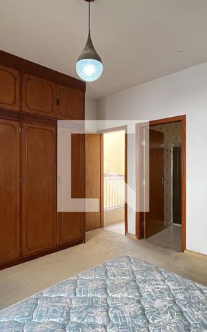 Casa para alugar com 250m², 3 quartos e 2 vagasSuíte