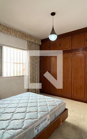 Casa para alugar com 250m², 3 quartos e 2 vagasSuíte