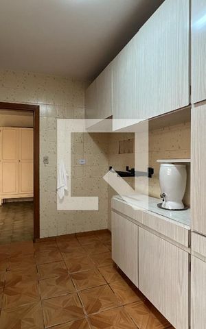Casa para alugar com 250m², 3 quartos e 2 vagasCozinha
