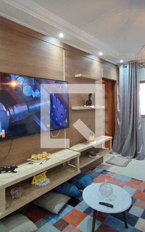 Casa à venda com 300m², 5 quartos e 8 vagasSala
