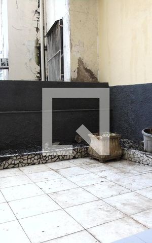 Apartamento à venda com 100m², 2 quartos e sem vagaQuintal
