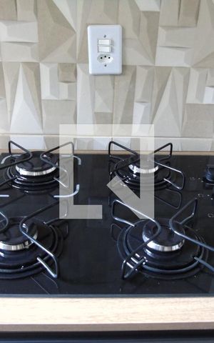 Apartamento à venda com 100m², 2 quartos e sem vagaDetalhe da cozinha