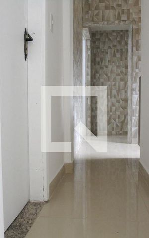 Apartamento à venda com 100m², 2 quartos e sem vagaCorredor