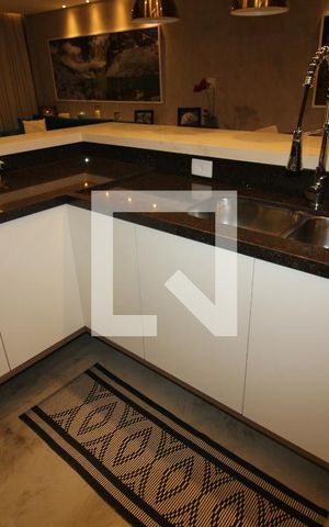 Apartamento à venda com 107m², 2 quartos e 1 vagaCozinha