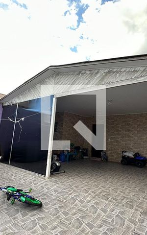 Casa à venda com 130m², 3 quartos e 2 vagasÁrea Externa