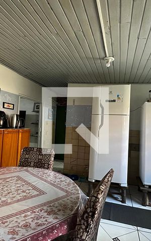 Casa à venda com 80m², 2 quartos e 2 vagasCozinha